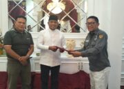 Bupati Pelalawan Masuk Nominator Penerima PJS Award, Pengurus Serahkan Surat DPP