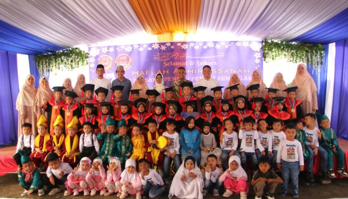 Wali Kota menghadiri Haflah Akhirussanah dan  Pentas Seni KB-TK Taman Cahaya