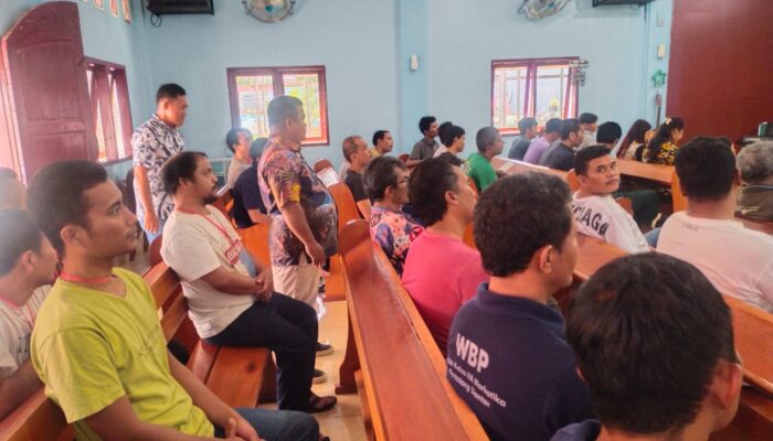 Pdt Thumbur Nadeak Ajak WBP Lapas Narkotika Kelas IIA Pematangsiantar Senantiasa Rajin Beribadah