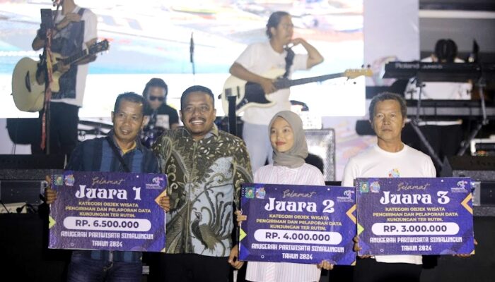 Malam Anugrah Pariwisata Simalungun, Pemkab Berikan Apresiasi dan Penghargaan terhadap Pengelola Wisata