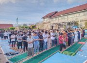 Warga Binaan Pemasyarakatan di Lapas Narkotika Pematangsiantar Laksanakan Sholat Id