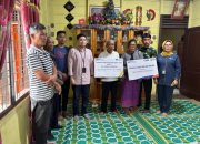 BRI Balige Bersama Asabri Cabang Medan Memberi Santunan ke Alm TNI Rinaldi Siagian 