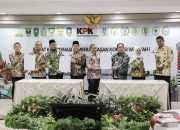Wali Kota Pematangsiantar Wesly Silalahi  Rapat Koordinasi Gedung Merah Putih KPK RI
