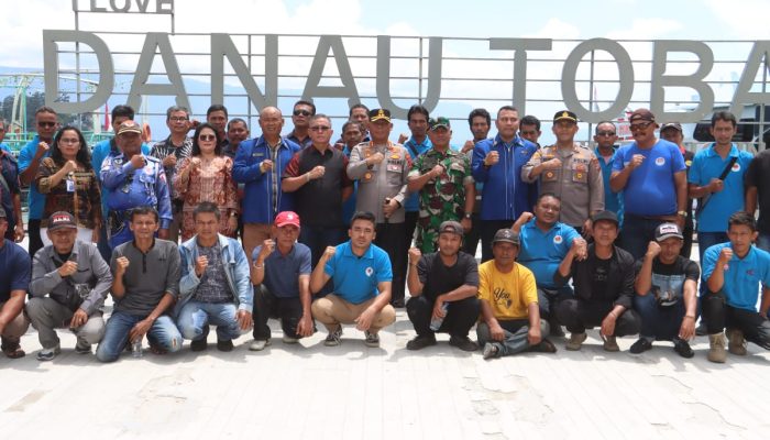 Kapolres Simalungun Ikut Merayakan Hari Buruh Internasional 2025 