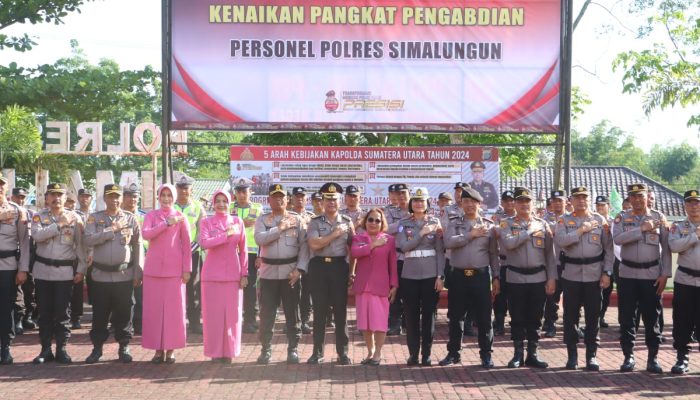Kapolres Simalungun Pimpin  Kenaikan Pangkat Luar Biasa Personel