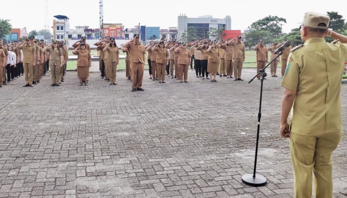 Bupati Simalungun Anton Saragih  Ingatkan ASN Agar Disiplin Dalam Bekerja
