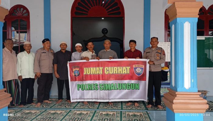 Sat Binmas Polres Simalungun  Jumat Curhat  Dengan Masyarakat