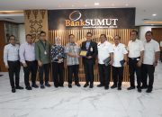 Wali Kota Pematangsiantar Wesly Silalahi  Sambangi Kantor  PT Bank Sumut