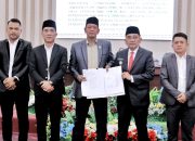 DPRD Simalungun Setujui Ranperda Pertanggungjawaban APBD TA 2024 dan Hasil Pemeriksaan BPK-RI Atas Laporan Keuangan Pemkab Simalungun 