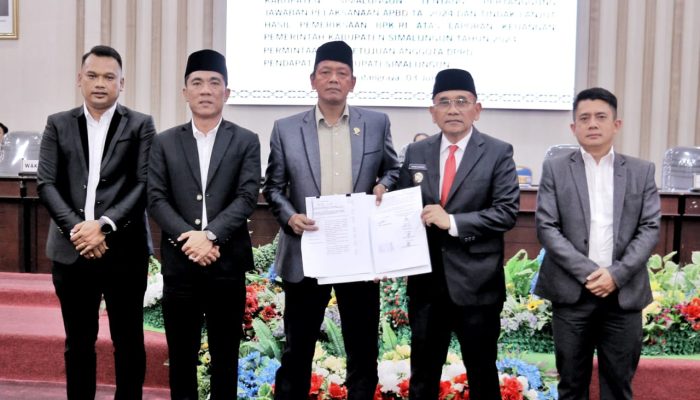 DPRD Simalungun Setujui Ranperda Pertanggungjawaban APBD TA 2024 dan Hasil Pemeriksaan BPK-RI Atas Laporan Keuangan Pemkab Simalungun 