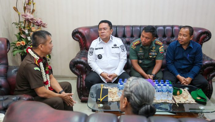Wali Kota Pematangsiantar Wesly Silalahi Sambut kedatangan Kepala Kejaksaan Negeri  yang baru