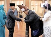 Bupati Simalungun Resmi Lantik Sekda Baru dan 7 Pejabat Administrator di Lingkungan Pemkab