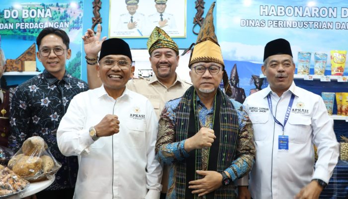 Pemkab Simalungun Raih Penghargaan Stand Terbaik Kategori Komunikatif