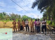 Bhabinkamtibmas Polsek Bosar Maligas Hadiri Trial Pembangunan Jalan Rabat Beton Dana Desa 2025 di Simalungun