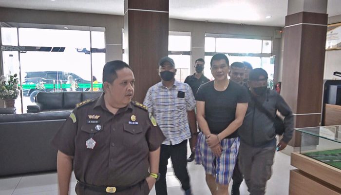 Buron Kasus Penipuan Selamat Ang Ditangkap Tim Tabur Kejati Sumatera Utara