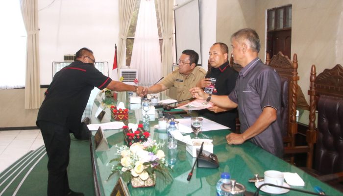 Wali Kota Pematangsiantar Hadiri Rapat Paripurna, Tujuh Fraksi DPRD Sampaikan Pemandangan Umum Rancangan P-APBD 2025