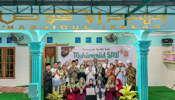 Wali Kota Pematangsiantar Hadiri Peringatan Maulid Nabi Muhammad SAW di Masjid Al Ikhlas