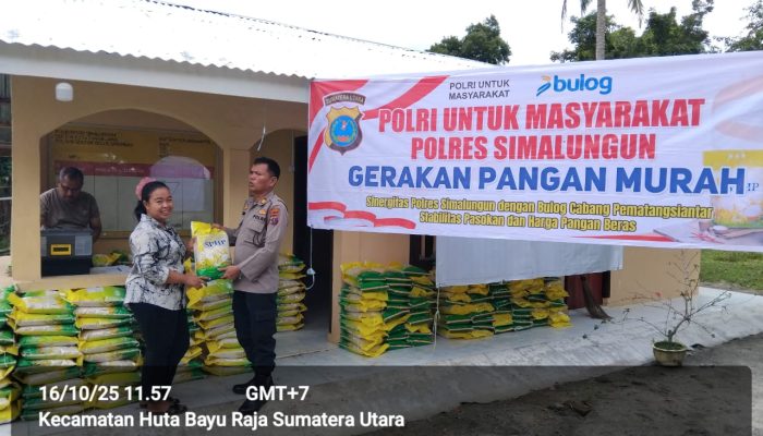 Polres Simalungun Jual Beras Murah Bantu Warga