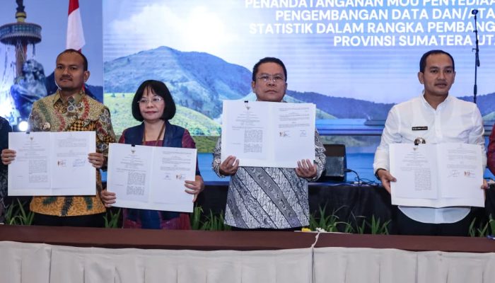 Wali Kota Pematangsiantar Tandatangani MoU Data Statistik Daerah 