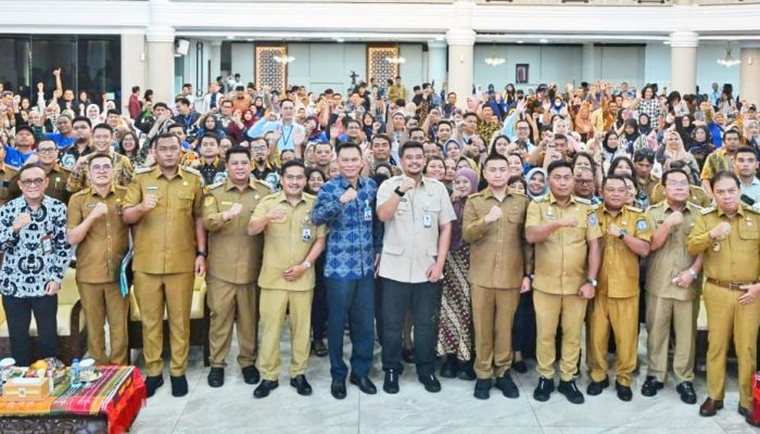 Pemkab Simalungun Dukung UMKM Lewat Akad Massal KUR