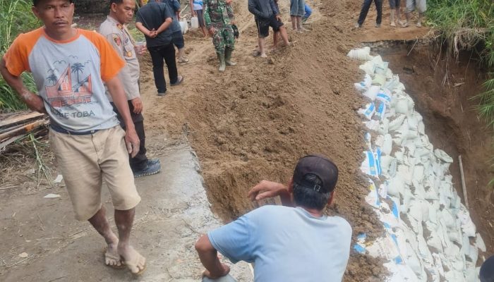 Pemkab Simalungun Gerak Cepat Atasi Putusnya Jalan Raya–Raya Kahean