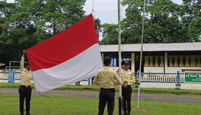 Manajemen Kebun Aek Nabara Selatan Peringati Hari Pahlawan 2025 dengan Upacara Khidmat