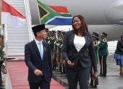 Wapres Gibran Tiba di Johannesburg, Disambut Menteri Energi Afrika Selatan