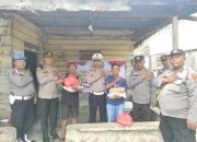 Kapolsek Tanah Jawa Salurkan Sembako di Program Minggu Kasih