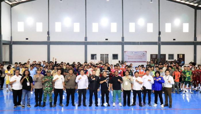 19 Tim Ramaikan Turnamen Futsal Mahasiswa Piala Ketua DPRD Siantar