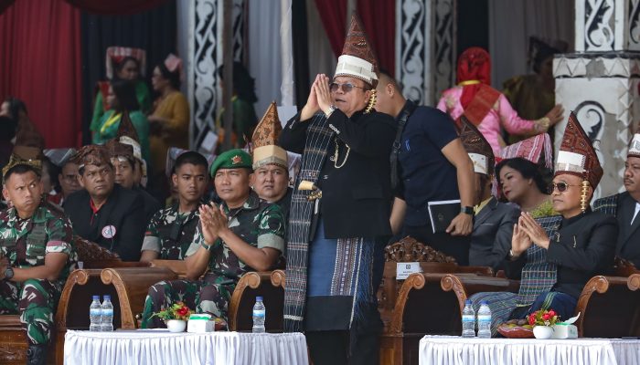 Wali Kota Wesly Hidupkan Nilai Podah Sang Naualuh di Harungguan Bolon TDBP