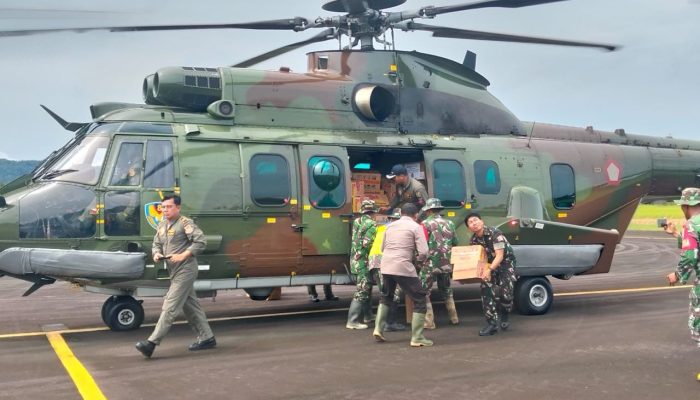 Pemerintah Turunkan 11 Helikopter untuk Bantu Korban Bencana