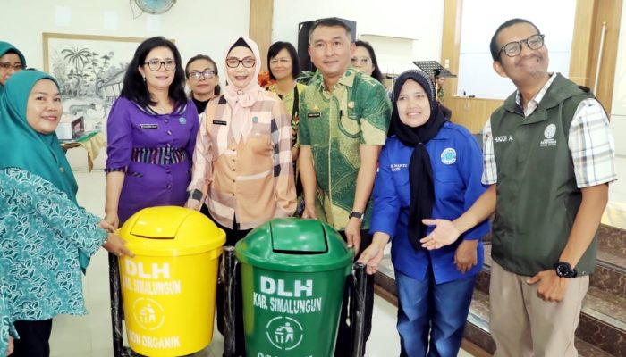 Melalui Sosialisasi Lingkungan Hidup, PKK di Simalungun Ditantang Jadi Agen Pembangunan Nagori Hijau