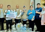 Bupati Simalungun Anton Achmad Saragih Serahkan Bantuan Kepada Korban Bencana di Tapteng