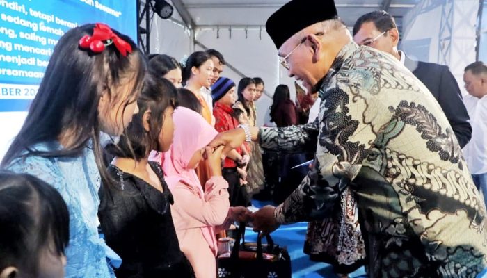 Bupati Simalungun Hadiri Perayaan Natal Bersama Universitas Efarina