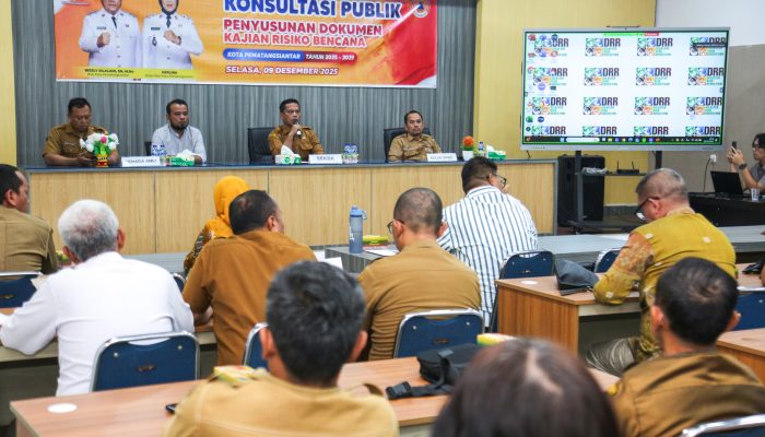 Sekda Junaedi Buka Konsultasi Publik Kajian Risiko Bencana Pematangsiantar