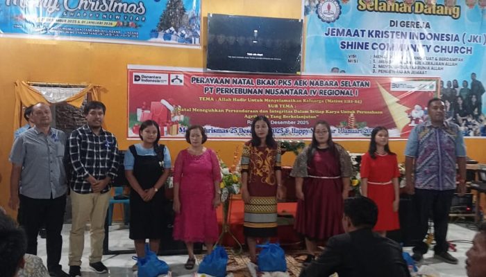BKAK PKS Aek Nabara Selatan Gelar Bakti Natal Penuh Sukacita