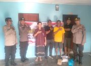 Minggu Kasih, Polsek Tanah Jawa Salurkan Sembako ke Warga Balimbingan