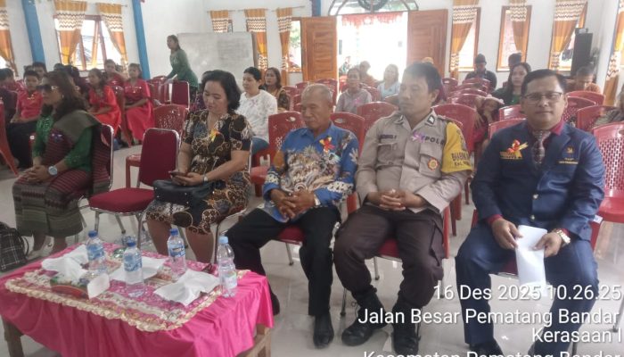 Bhabinkamtibmas Polsek Perdagangan Hadir di Natal SMP Yayasan Kerasaan