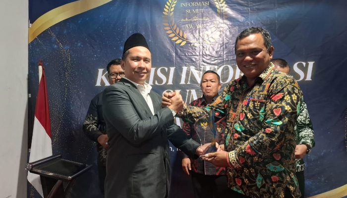 Pemko Pematangsiantar Raih Penghargaan Informatif 2025