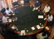 Presiden Prabowo Bahas Kampung Haji dan Pemulihan Sumatra di Hambalang