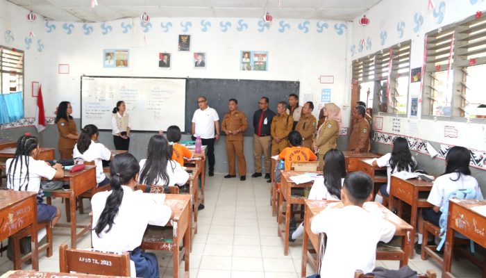 Wali Kota Siantar Perkuat Pendidikan Siswa Lewat Bimbel Gratis