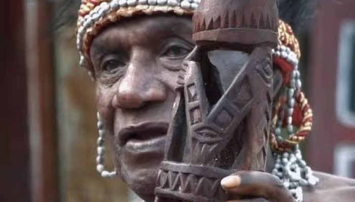 Tokoh Adat Kamoro Iwaka Ajak Warga Jaga Kamtibmas Demi Masa Depan Mimika