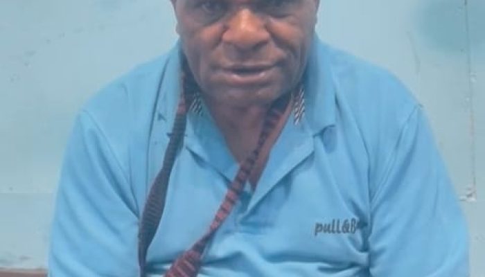 Kepala Suku Besar Paniai Ajak Warga Dukung Polisi Jaga Kamtibmas