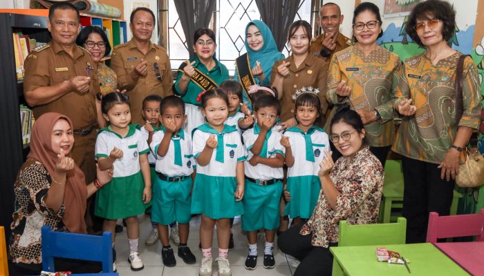 Ketua TP PKK Pematangsiantar Tinjau Lima PAUD SAB