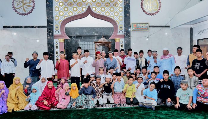 Silaturahmi dan Tarawih Bersama, Bupati Simalungun Ajak Warga Perbaiki Diri
