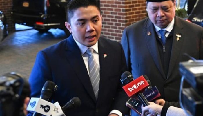 Seskab Teddy: Produk AS Tetap Wajib Sertifikasi Halal dan Izin BPOM