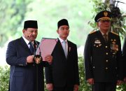 Wapres Gibran Dampingi Presiden Prabowo Pimpin Pemakaman Try Sutrisno di TMP Kalibata