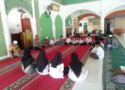 Bhabinkamtibmas Ajak Santri Bijak Medsos dan Jauhi Perang Sarung