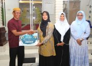 Herlina Hadiri Safari Ramadhan, Serahkan Santunan dan Dana Hibah