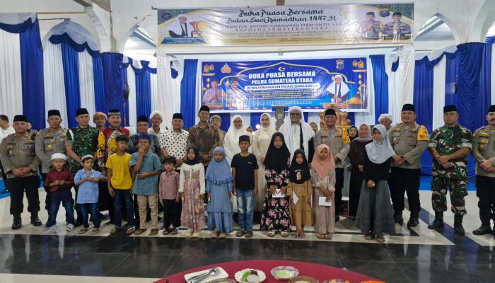 Kapolres Simalungun Wakili Kapolda Sumut Safari Ramadan di Bandar Masilam